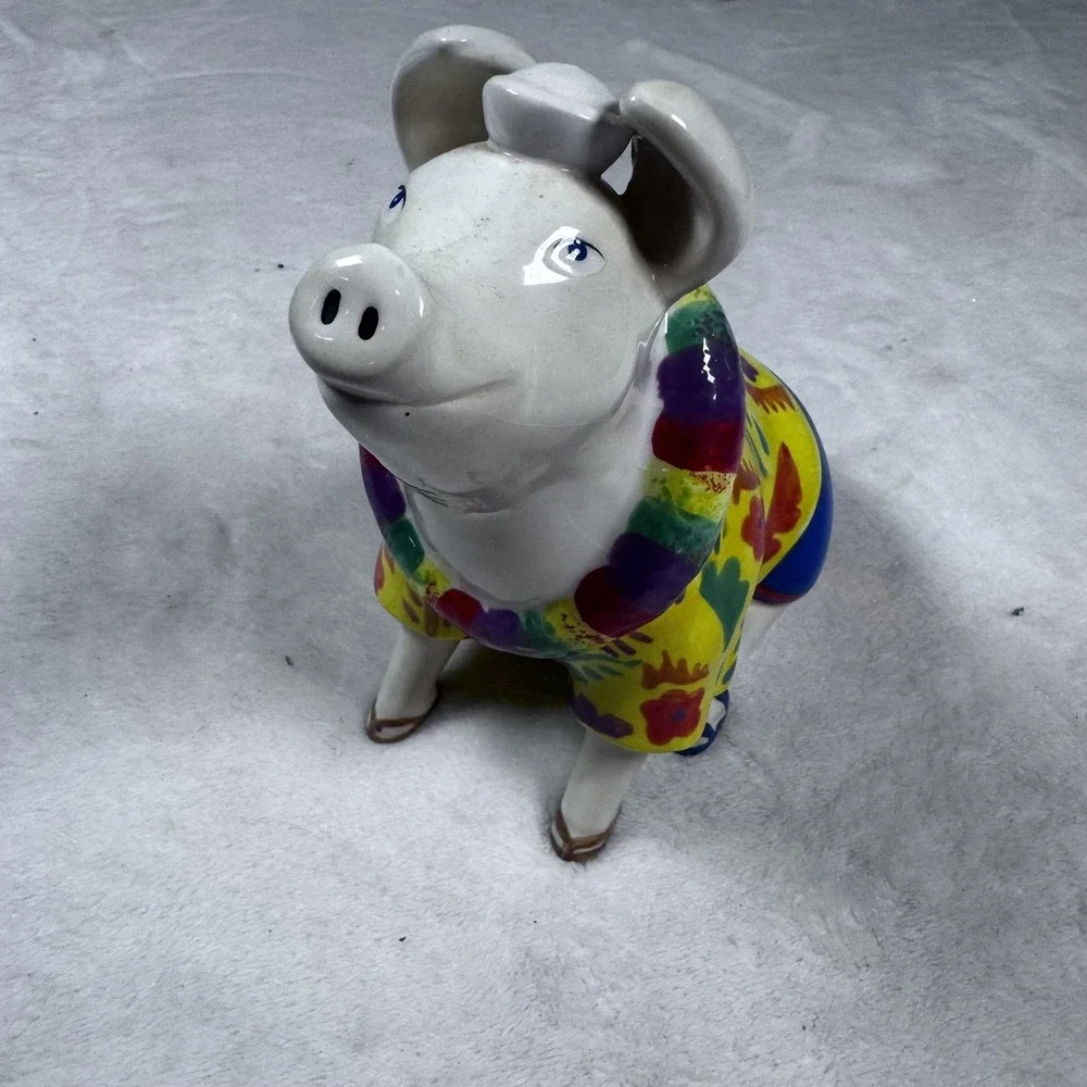 Vintage Vandor Big Pigs Ceramic Piggy Coin Bank Colorful Hawaiian Shirt 2002
